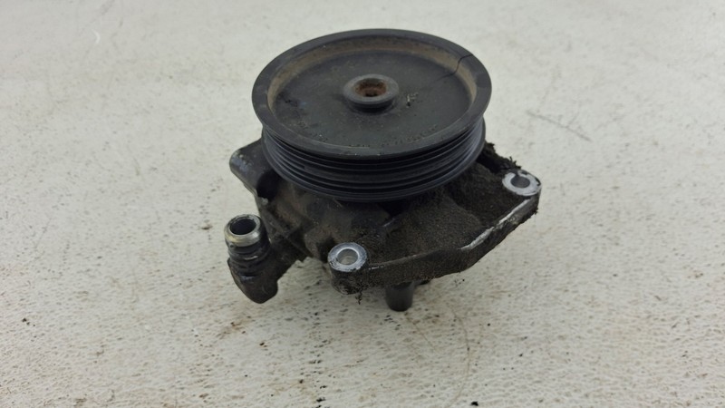 08-12 Mercedes W204 C350 C300 ML350 GL550 Power Steering Pump OEM