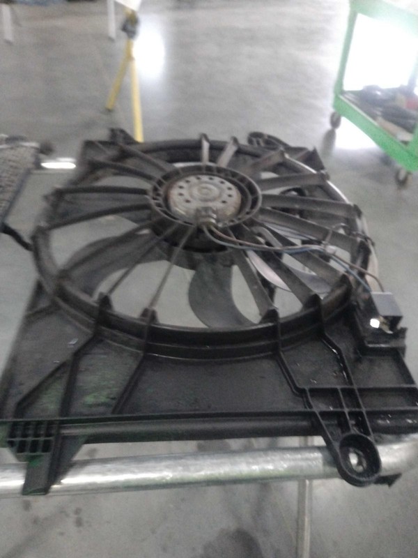 2014 Chrysler 300 Engine Cooling Fan Motor OEM 68050129AA Used 156K Miles