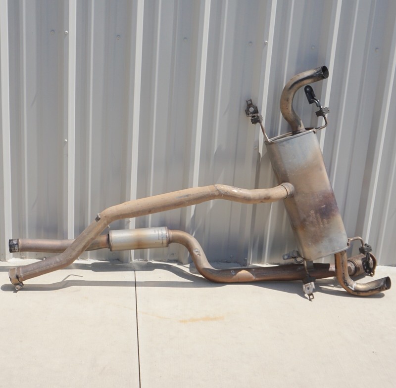 2017-2020 ALFA ROMEO GIULIA2.0L REAR EXHAUST MUFFLER W/ DOWNPIPE TUBE OEM