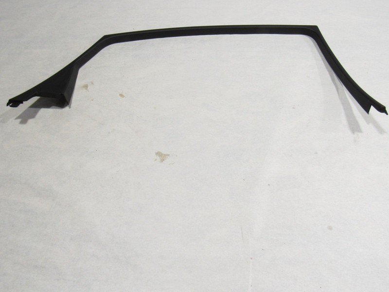 17-20 Genesis G80 2017 Rear Left Driver Door Window Frame Molding Trim Cover |:O