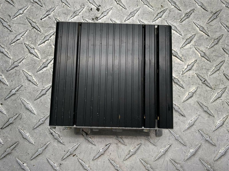 2008 JEEP PATRIOT AMPLIFIER OEM 05064118AK