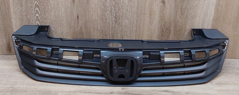 2012-2013 Honda Accord Front Bumper Grille OEM 71121-TR0-A0-20