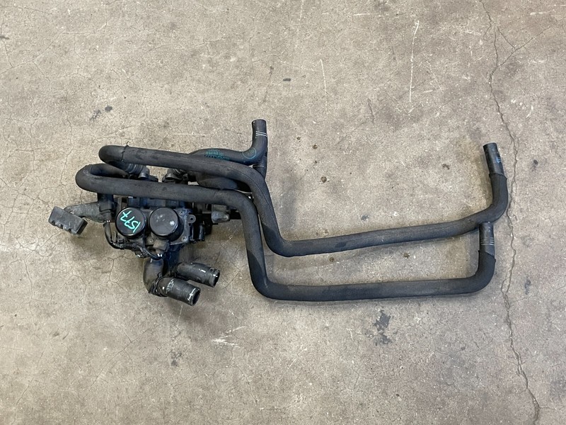 03-07 Bentley Continental GT Heater Control Regulator Valve Water Pump 1577 OEM