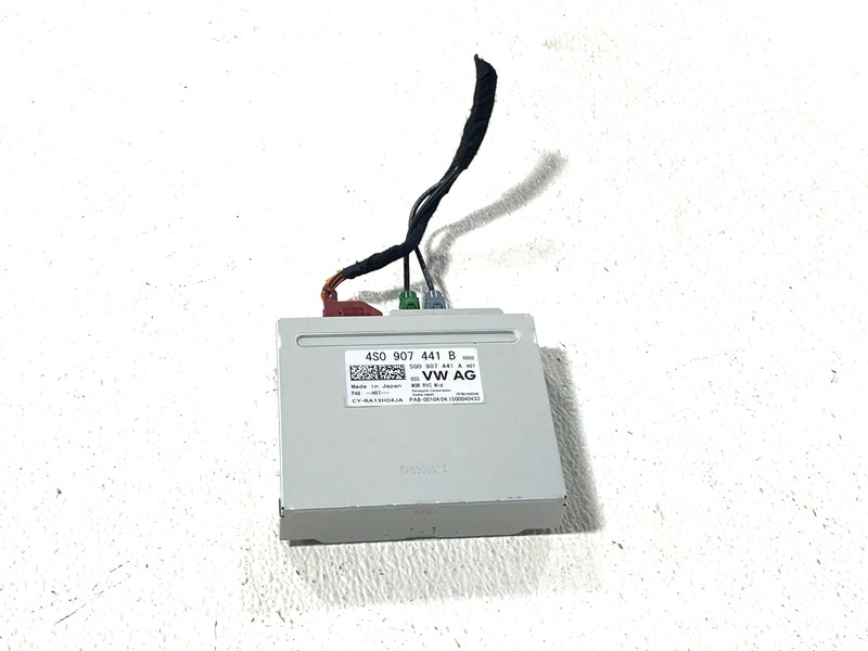 16 17 18 Audi A6 C7 REVERSE CAMERA CONTROL MODULE OEM #A0.38