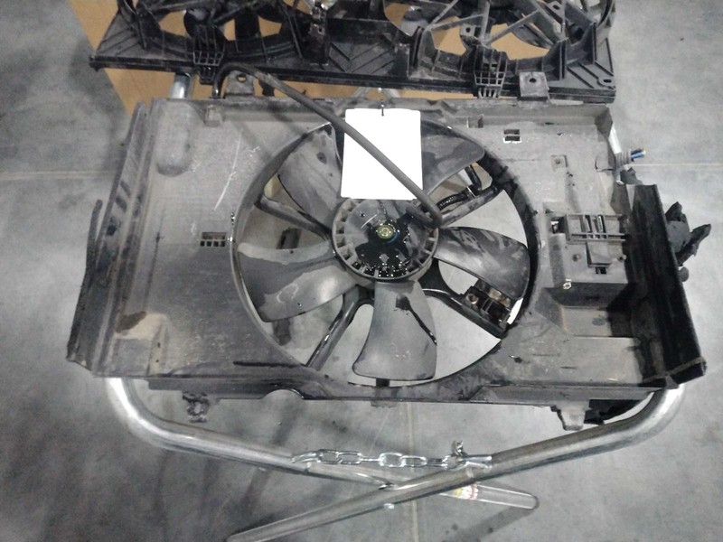 2012 Nissan Versa Engine Cooling Fan Motor OEM Black 106k Miles NJ25-24429