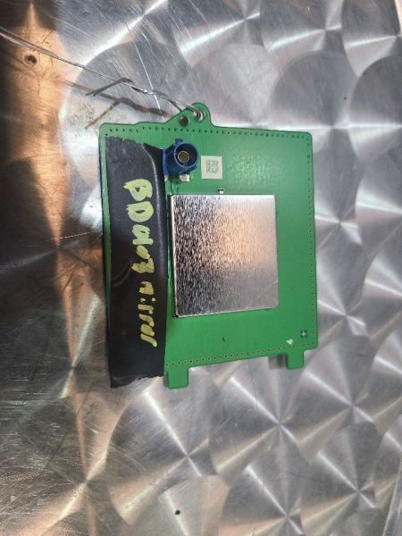 TESLA MODEL 3 NAVIGATION ANTENNA MODULE 2019 Chassis ECM 568189