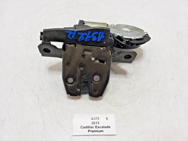 ✅ 15-20 OEM Cadillac Escalade Rear Liftgate Tailgate Trunk Latch Lock Actuator