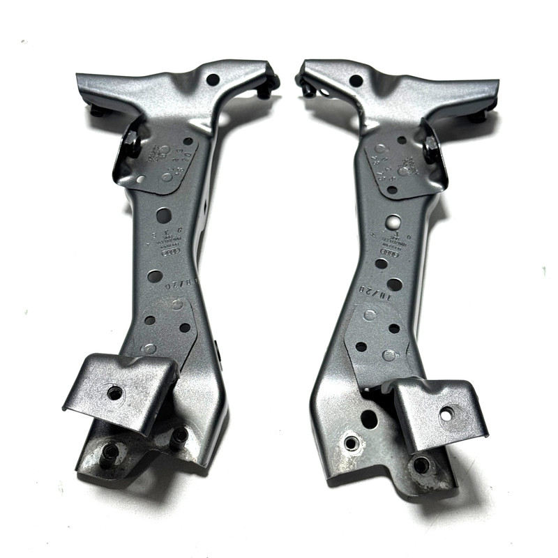 π 2015-2020 AUDI A3 FENDER SUPPORTS DRIVER AND PASSENGER SIDE SET OF 2 OEM