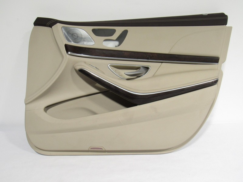 18-20 Mercedes S560 W222 2020 Front Right Passenger Door Panel Cover Trim :M