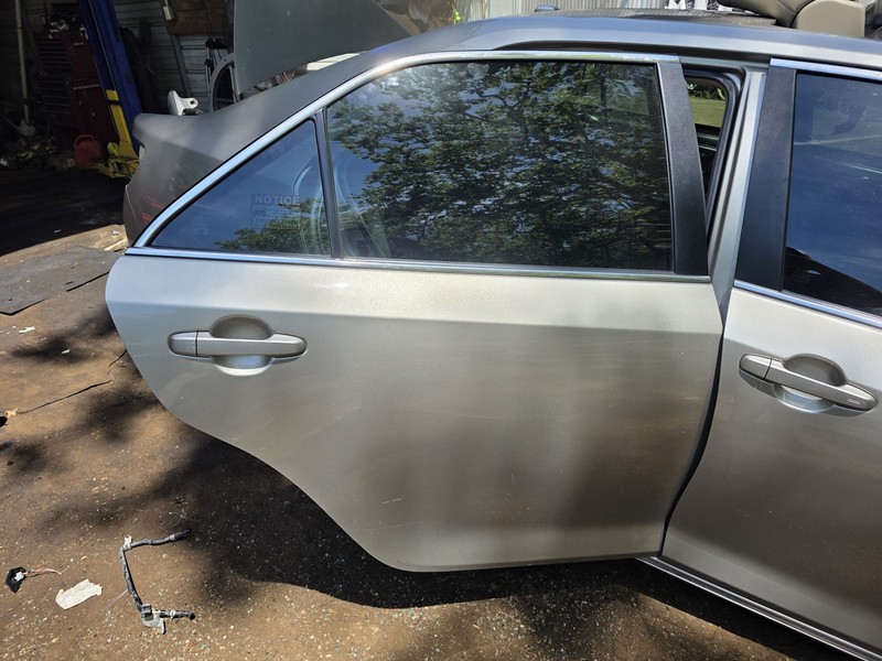 2012 2013 2014 Toyota Camry Rear Passenger Door Assembly Tested Champagne 5B2