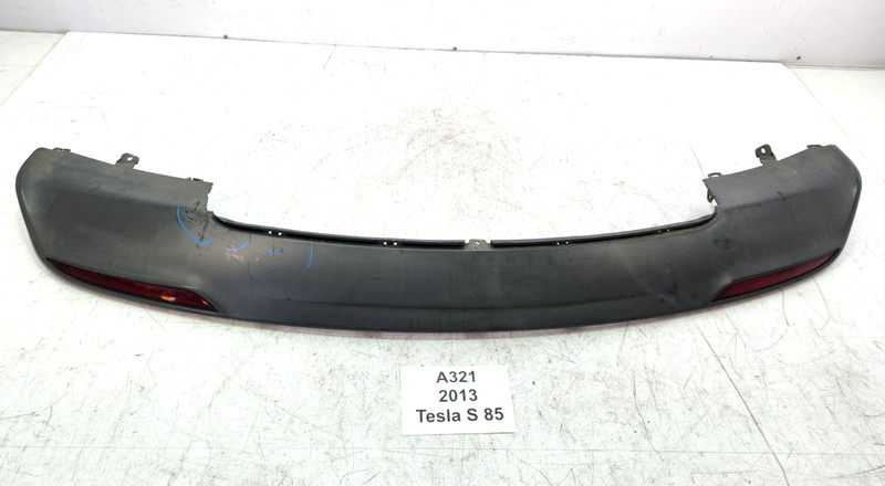 ✅ 12-16 OEM Tesla S Rear Bumper Lower Valance Diffuser Cover W/ Reflector NOTE*