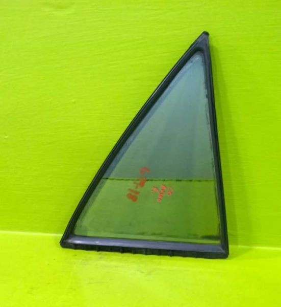 99 00 01 02 03 LEXUS RX300 RIGTH VENT GLASS OEM 679-18