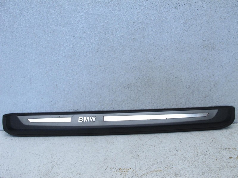 04-10 BMW E63 E64 650i COUPE CONVERTIBLE ILLUMINATED DOOR SILL PLATE OEM 080624