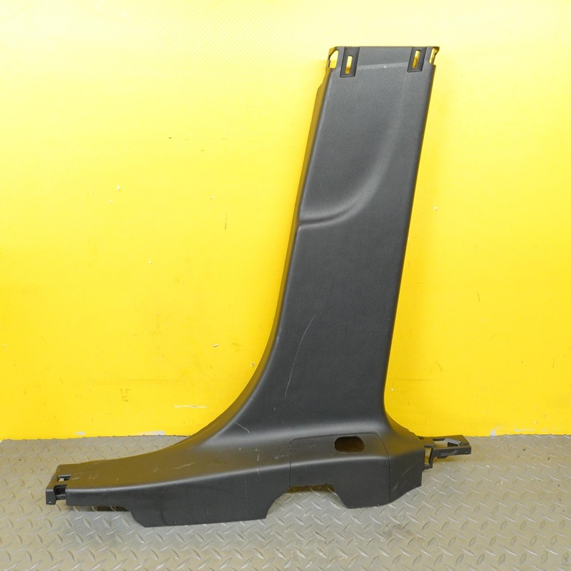2024-2025 BUICK ENCORE GX FRONT RIGHT SIDE B PILLAR LOWER TRIM COVER PANEL OEM