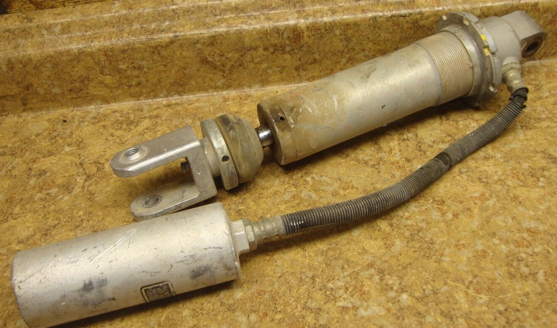 1989 Suzuki ATV LT250 LT 250 Quadsport Rear Back Shock Suspension Mono Uni 89