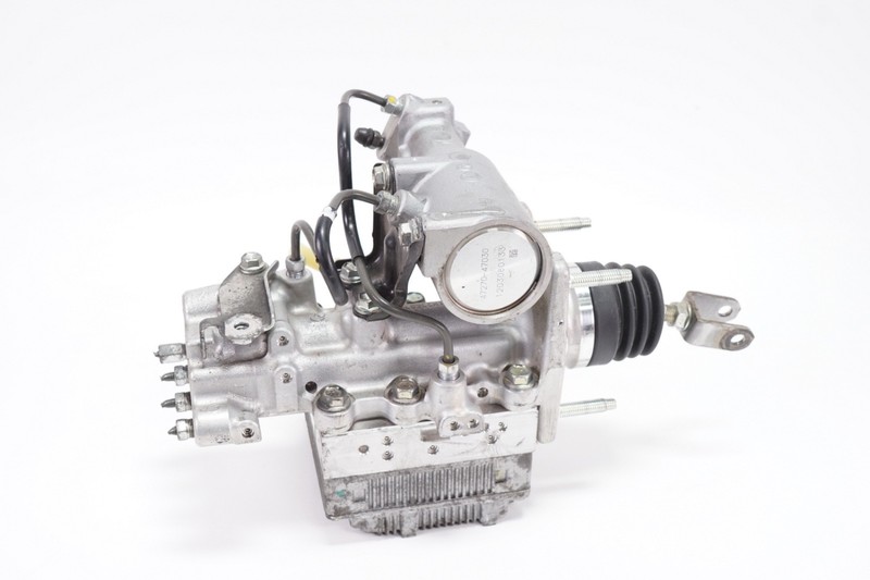 TOYOTA PRIUS ABS Pump Module Modulator Valve OEM 2011 - 2014