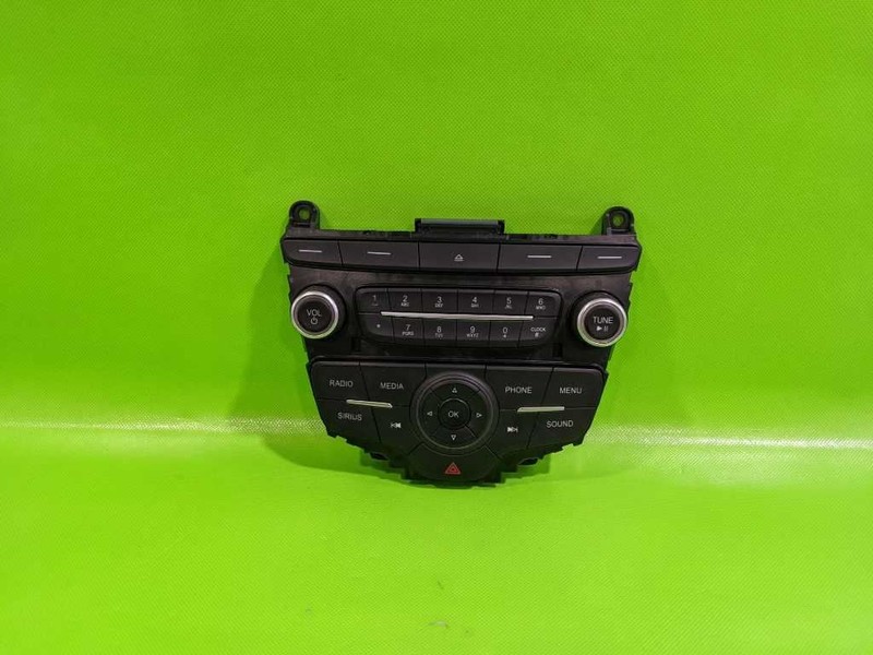 16 17 18 FOCUS RADIO CONTROL PANEL W/SATELLITE OEM 4002-3