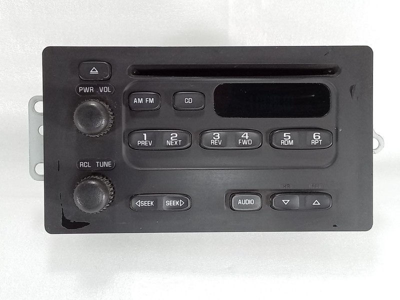 2001-2003 Savana Blazer S10 AM Mono FM Stereo CD Player 3080 E Delphi 15762296