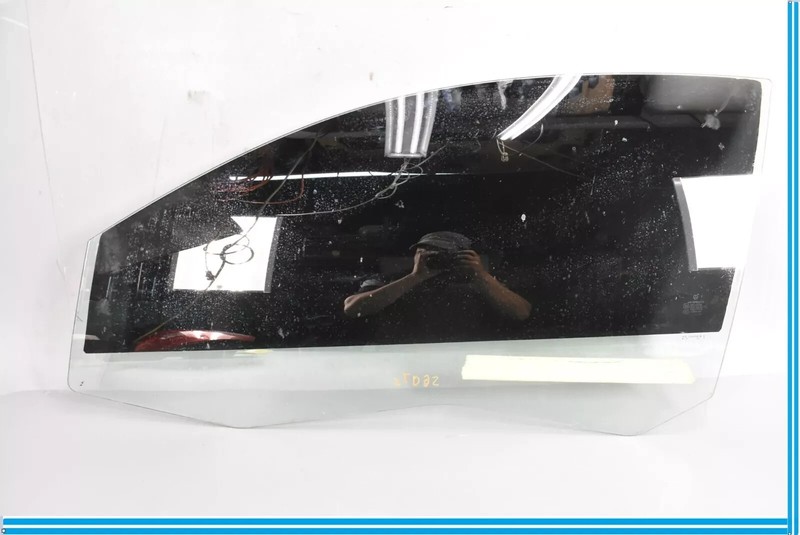 12-14 Mercedes W204 C250 C350 Coupe Front Left Driver Side Door Window Glass OEM