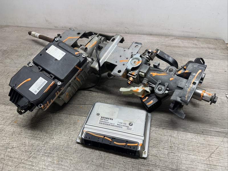 7 532 140 I 03 - 05 BMW Z4 2.5L E85 Electric Power Steering Module ECM W/Key Set