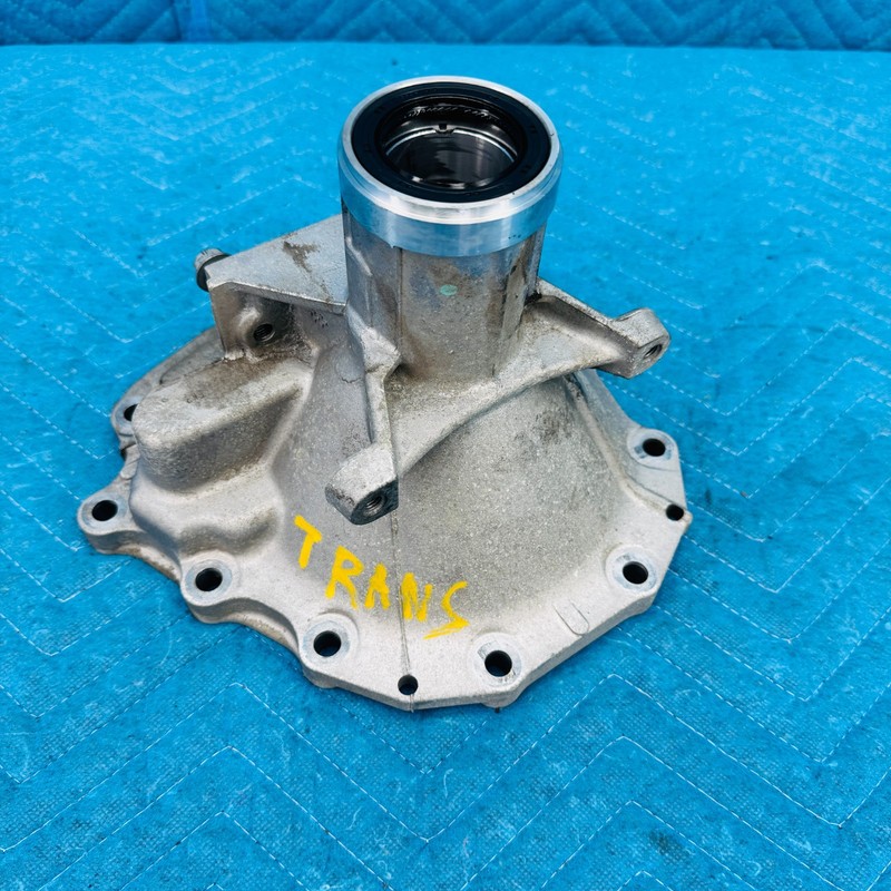 2011–2013 Infiniti M56 Transmission Extension Housing Case OEM 1XJ0A 127K