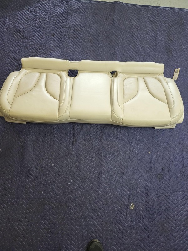 Used Oem Lincoln Rear Seat Lower Cushion for 2017-2019 MKC Selec 2.0L 2WD