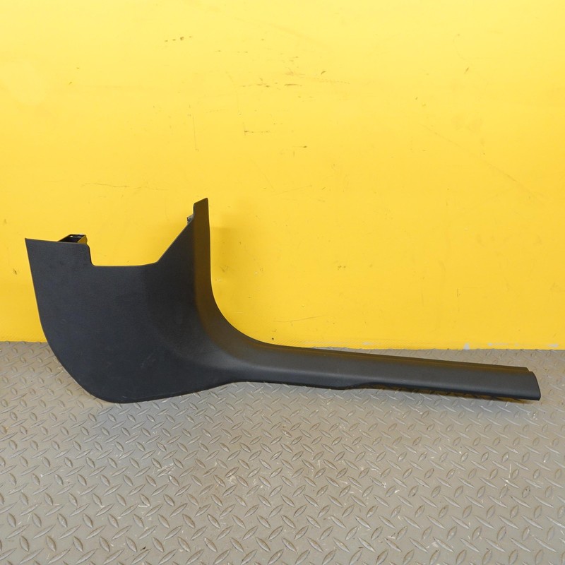 2023-2026 BMW X2 X1 U10 U11 FRONT RIGHT SIDE KICK PANEL TRIM COVER OEM 7952146