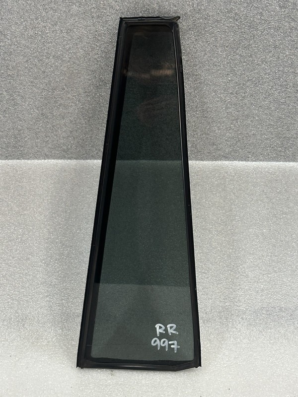 03-09 LEXUS GX470 REAR RIGHT PASSENGER SIDE DOOR VENT GLASS OEM TINTED W/ SEAL