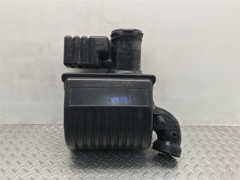 1996-1999 SUBURBAN 1500 2500 V8 5.0L 5.7L AIR CLEANER FILTER BOX OEM 19201265
