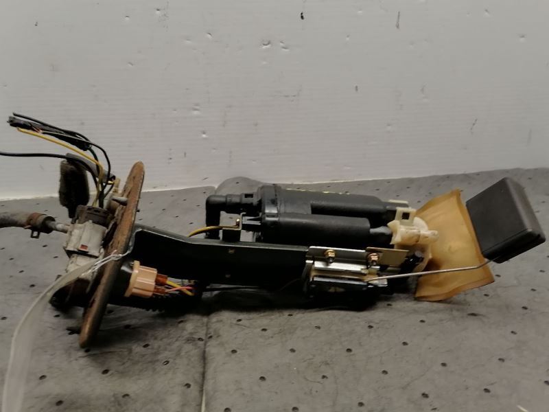 Fuel Pump Assembly Fits 03-05 XG SERIES 1150570