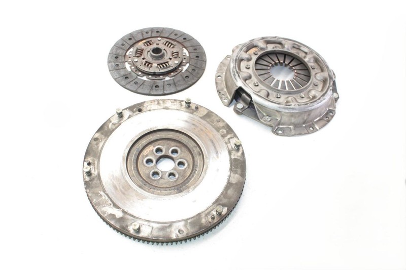 95-97 Nissan Pickup D21 Manual Transmission Flywheel with Clutch Plate