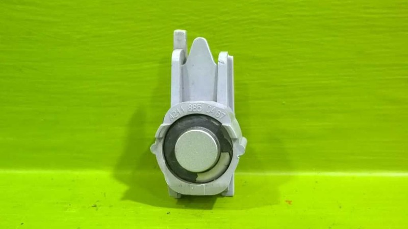 03 E500 PARKING SENSOR & BRACKET OEM 3517-45