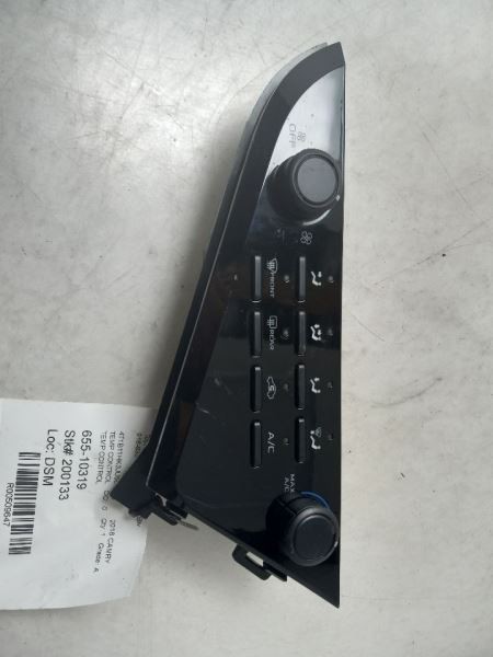 18-19 TOYOTA CAMRY LE TEMPERATURE CONTROL SWITCH