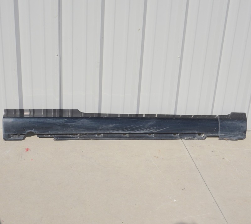 06-13 Volvo C70 2dr Conv Right Passenger Side Rocker Panel Skirt Molding