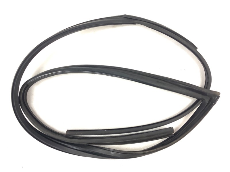 03-07 Accord 4Dr Right Front Window Run Channel Molding Glass Guide Rubber Seal