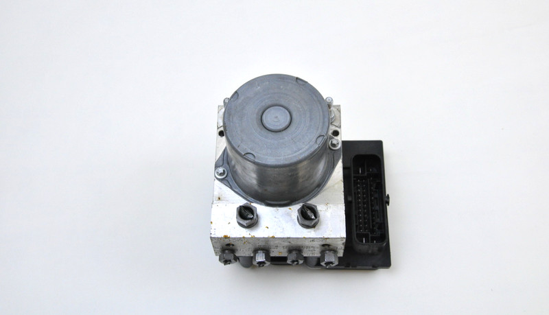 JAGUAR XJ ABS Pump Module Modulator Valve OEM 2010 - 2012