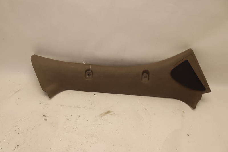 2008-2017 FREIGHTLINER CASCADIA 125 RIGHT PASSENGER SIDE A PILLAR TRIM COVER OEM