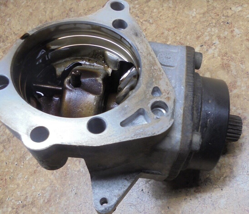2003 Honda Shadow VT1100C VT1100 VT 1100 Engine Shaft Drive Bevel Transfer Case
