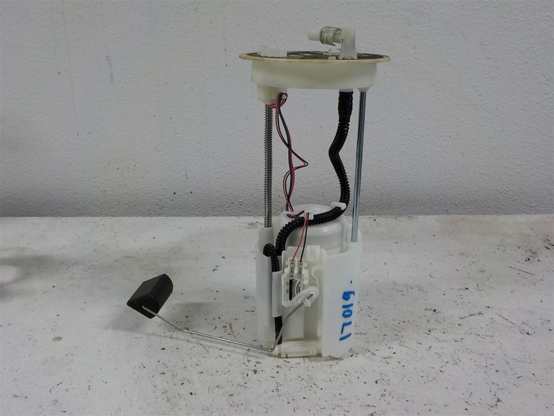 2015 2016 Honda CR-V gas fuel pump 17045-T1W-A00
