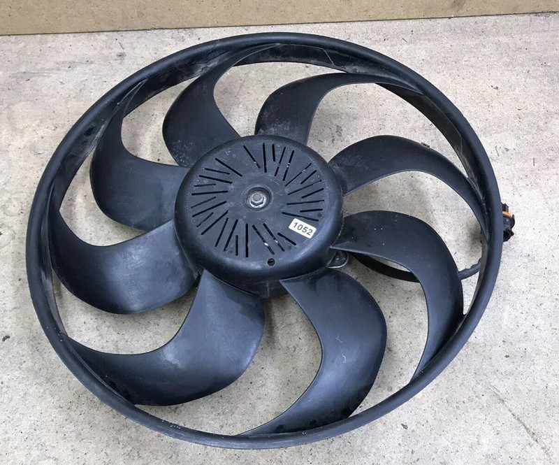 2007-2009 Volvo S80 Radiator Cooling Fan Motor Blade OEM