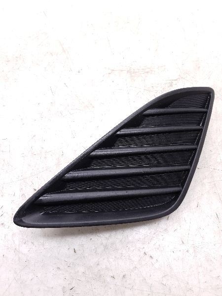 12-14 TOYOTA CAMRY LE DRIVER SIDE LOWER CORNER GRILLE