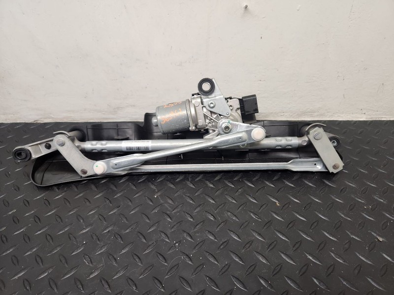 24-25 Buick Envista Windshield Wiper Linkage Wash Motor OEM 42904451