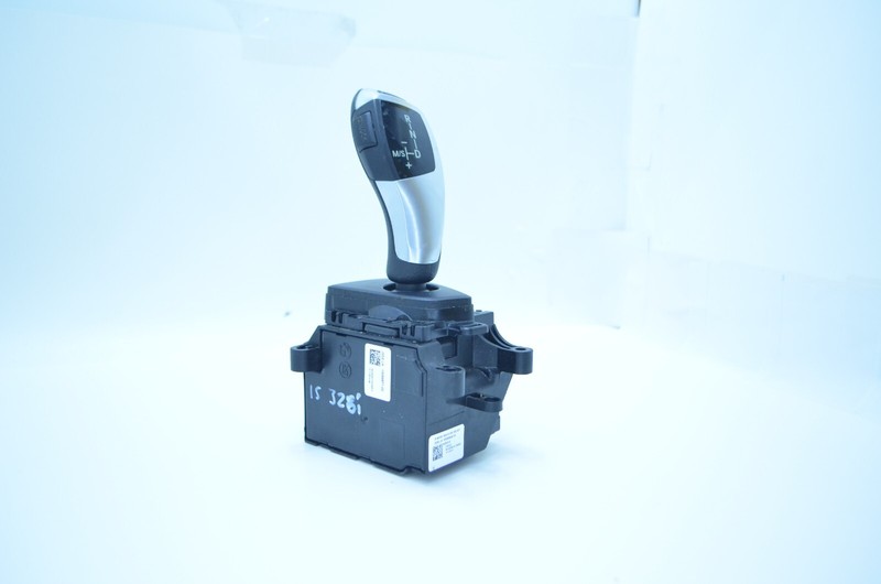 12-18 BMW F30 328I 335I 320I AUTO TRANSMISSION GEAR SHIFTER SELECTOR OEM