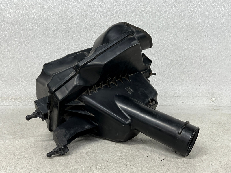 ⭐2009-2017 INFINITI FX35 QX70 RIGHT ENGINE AIR CLEANER FILTER BOX OEM LOT2694