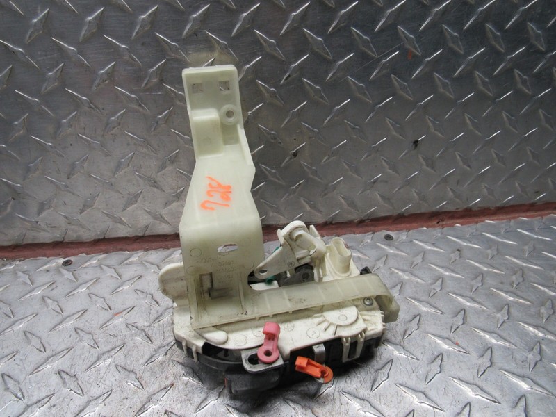 2010 JEEP COMPASSLEFT DRIVER FRONT DOOR LATCH LOCK ACTUATOR OEM P04589417AG A