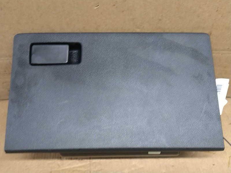 2023 Honda Civic Silver Glove Box OEM Used 66000 Miles NJ25-22237-557566
