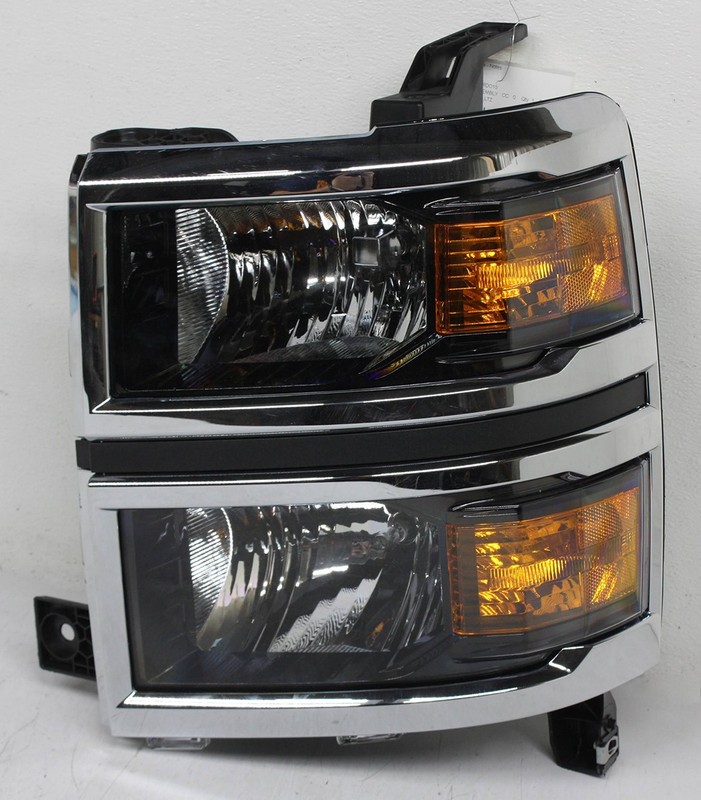 OEM Left Driver Side Halogen Headlamp For Chevy Silverado 1500 LT, WT 23380550
