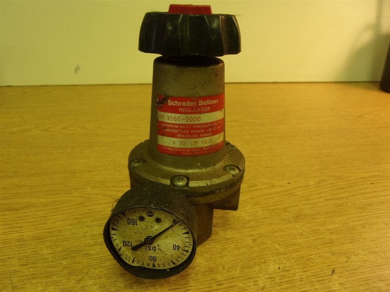 Schrader Bellows 3563-2000 Regulator w/ Broken Gauge "5" *FREE SHIPPING*
