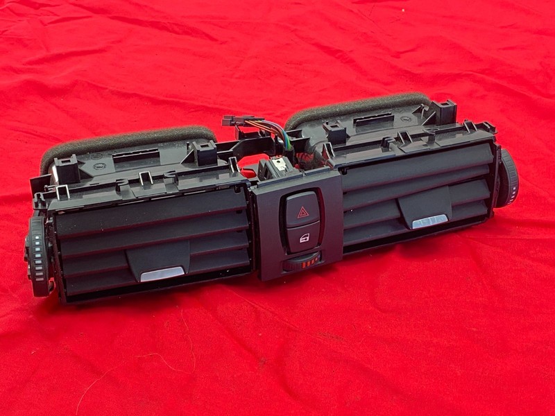 12-20 BMW F30 F36 F80 F82 3/4 Series M3 Front Dashboard AC Air Vent Grille OEM✅