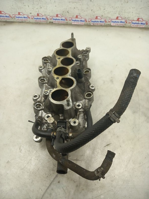 99 00 01 02 03 LEXUS RX300 3.0L LOWER INTAKE MANIFOLD 1MZFE